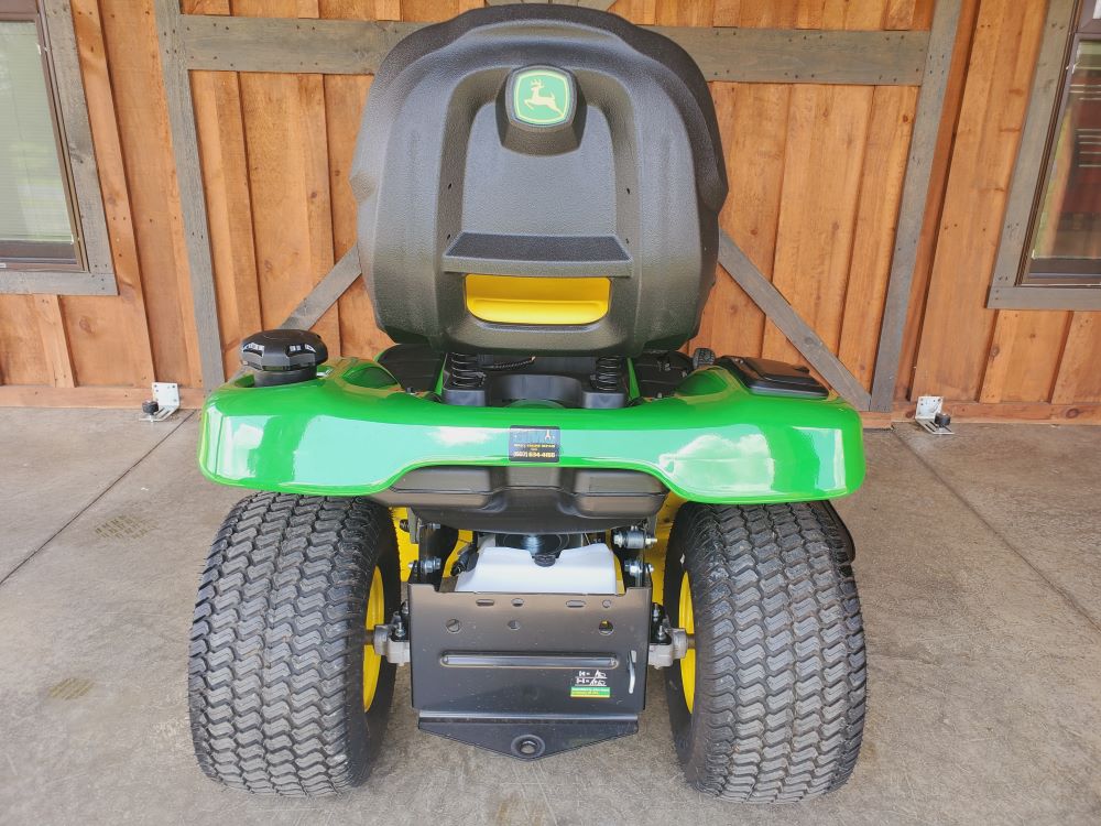 
								2022 John Deere X370 full									
