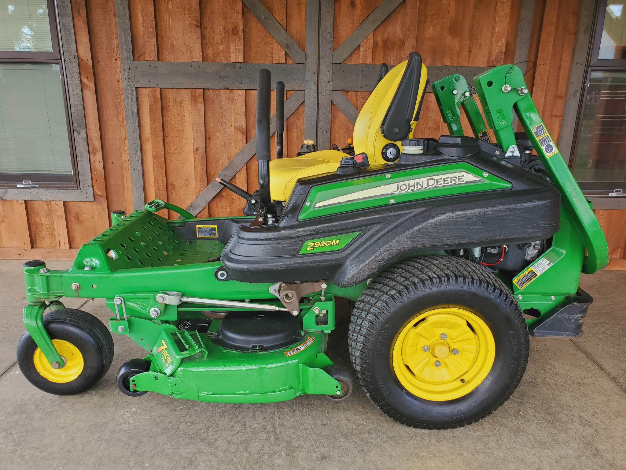 
								2015 John Deere Z920M full									