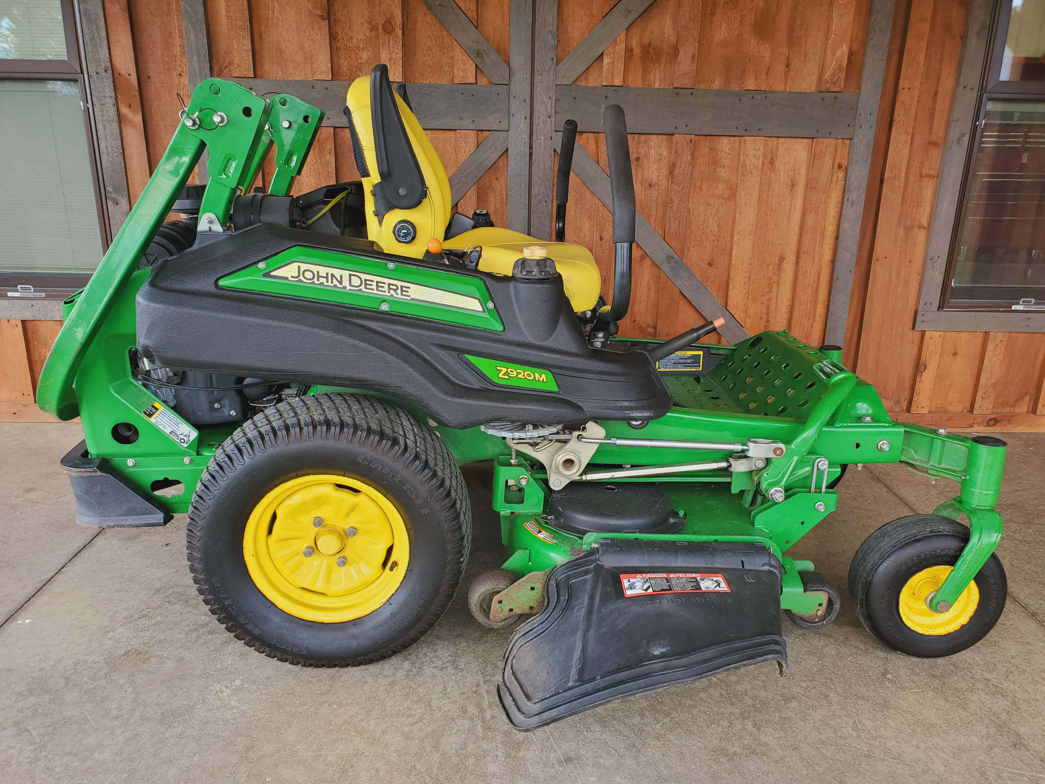 
								2015 John Deere Z920M full									