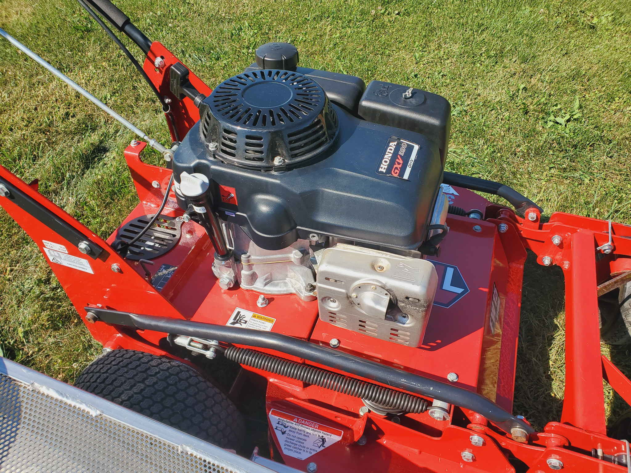 
								2022 Ferris FW15 Commercial Walk Behind Lawn Mower full									