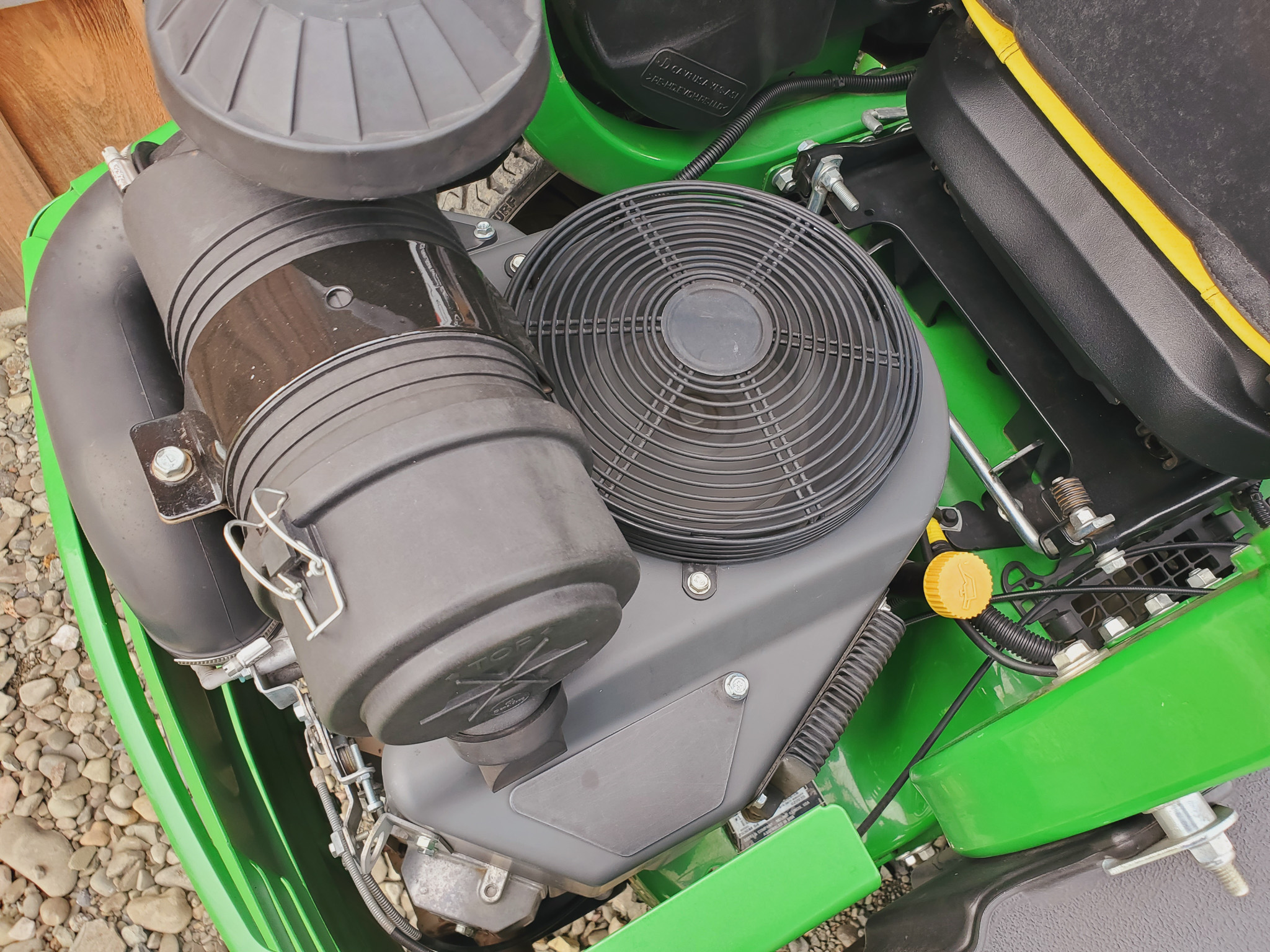 
								2023 John Deere Z930M Commercial Zero Turn Lawn Mower full									