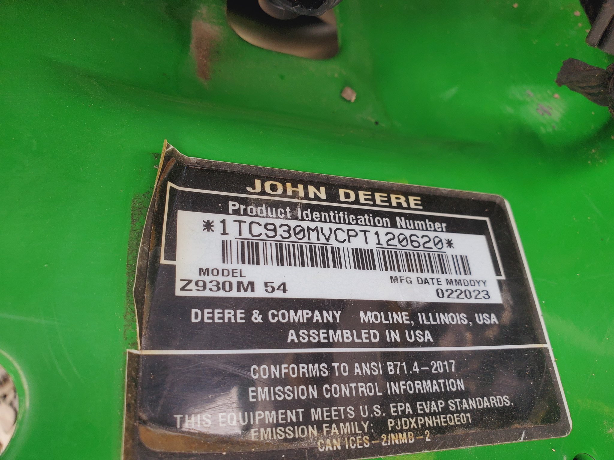 
								2023 John Deere Z930M Commercial Zero Turn Lawn Mower full									