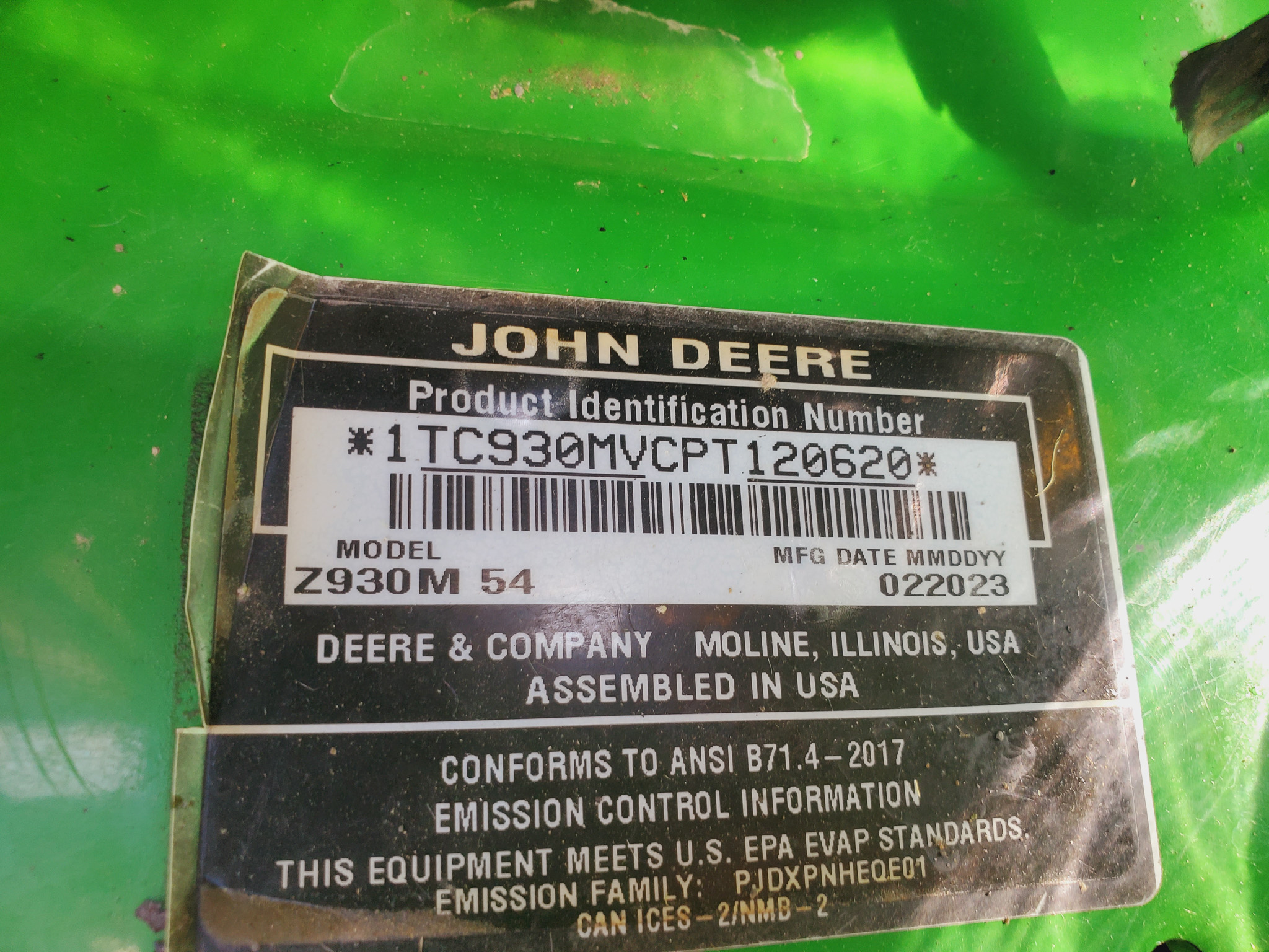 
								2023 John Deere Z930M Commercial Zero Turn Lawn Mower full									