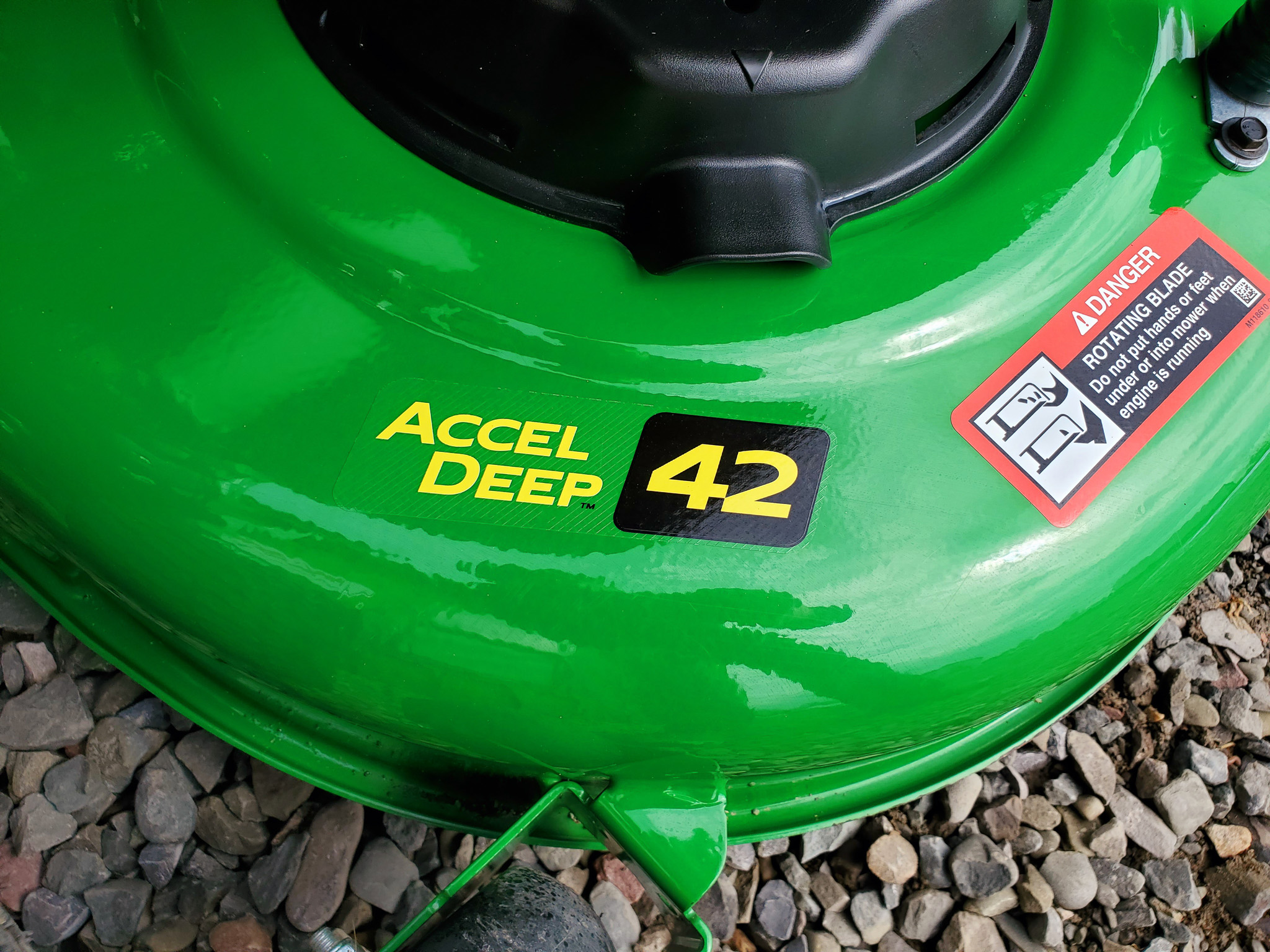 
								2025 John Deere X370 Lawn Tractor Riding Mower full									