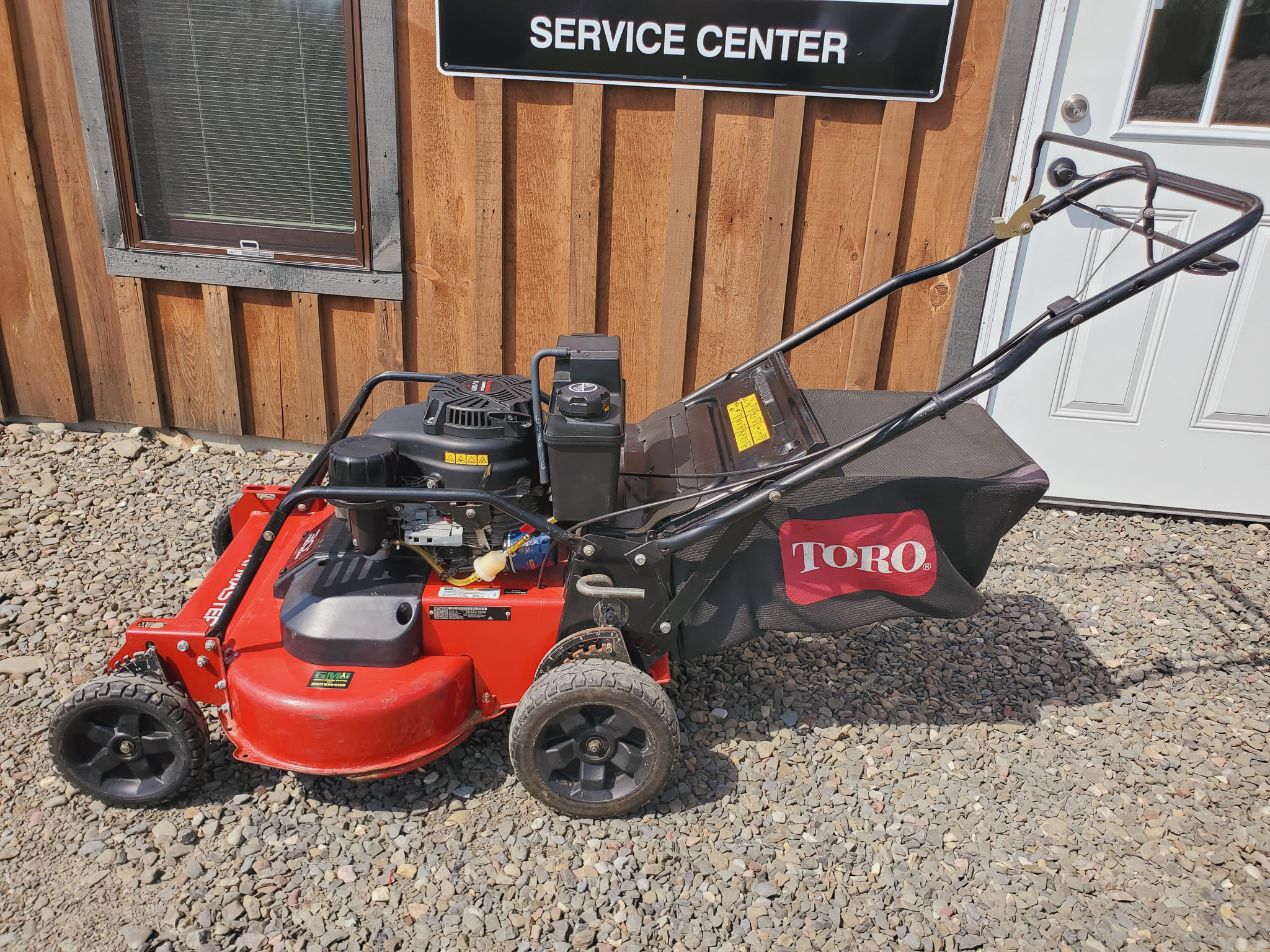 
								2018 Toro Turfmaster 30 full									