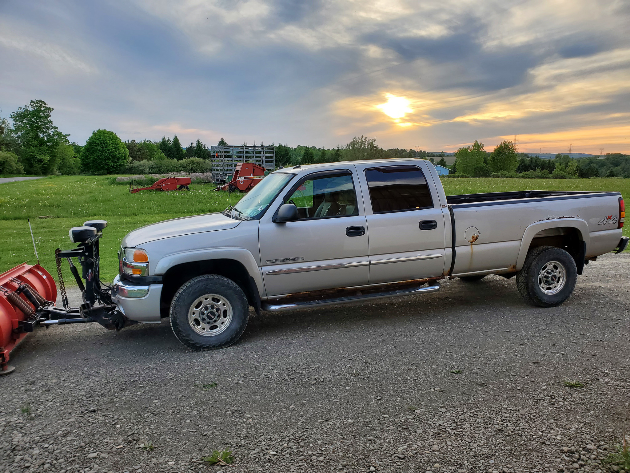 
								2005 GMC Sierra 2500HD 4×4 Crew Cab Long Bed full									