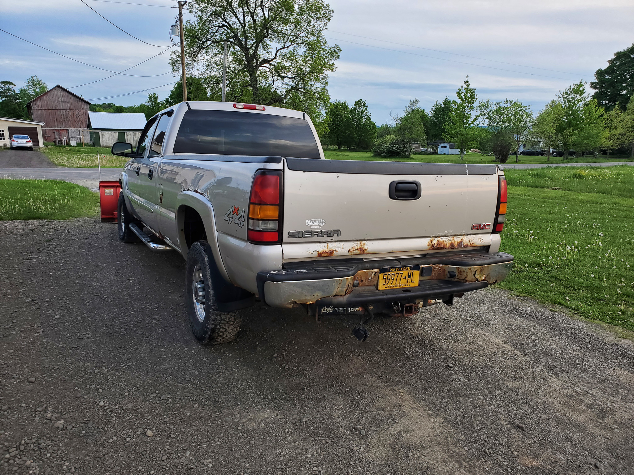 
								2005 GMC Sierra 2500HD 4×4 Crew Cab Long Bed full									