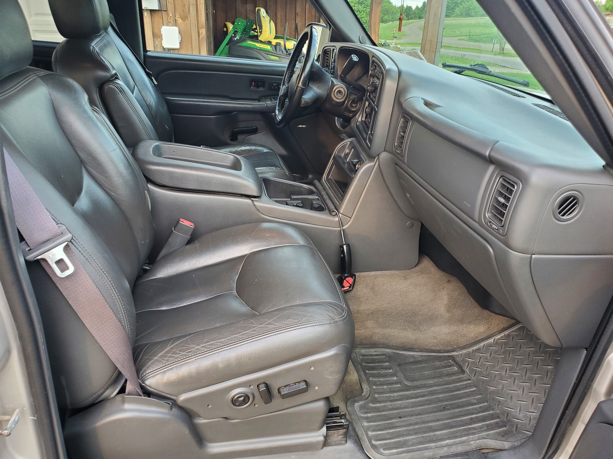 
								2005 GMC Sierra 2500HD 4×4 Crew Cab Long Bed full									