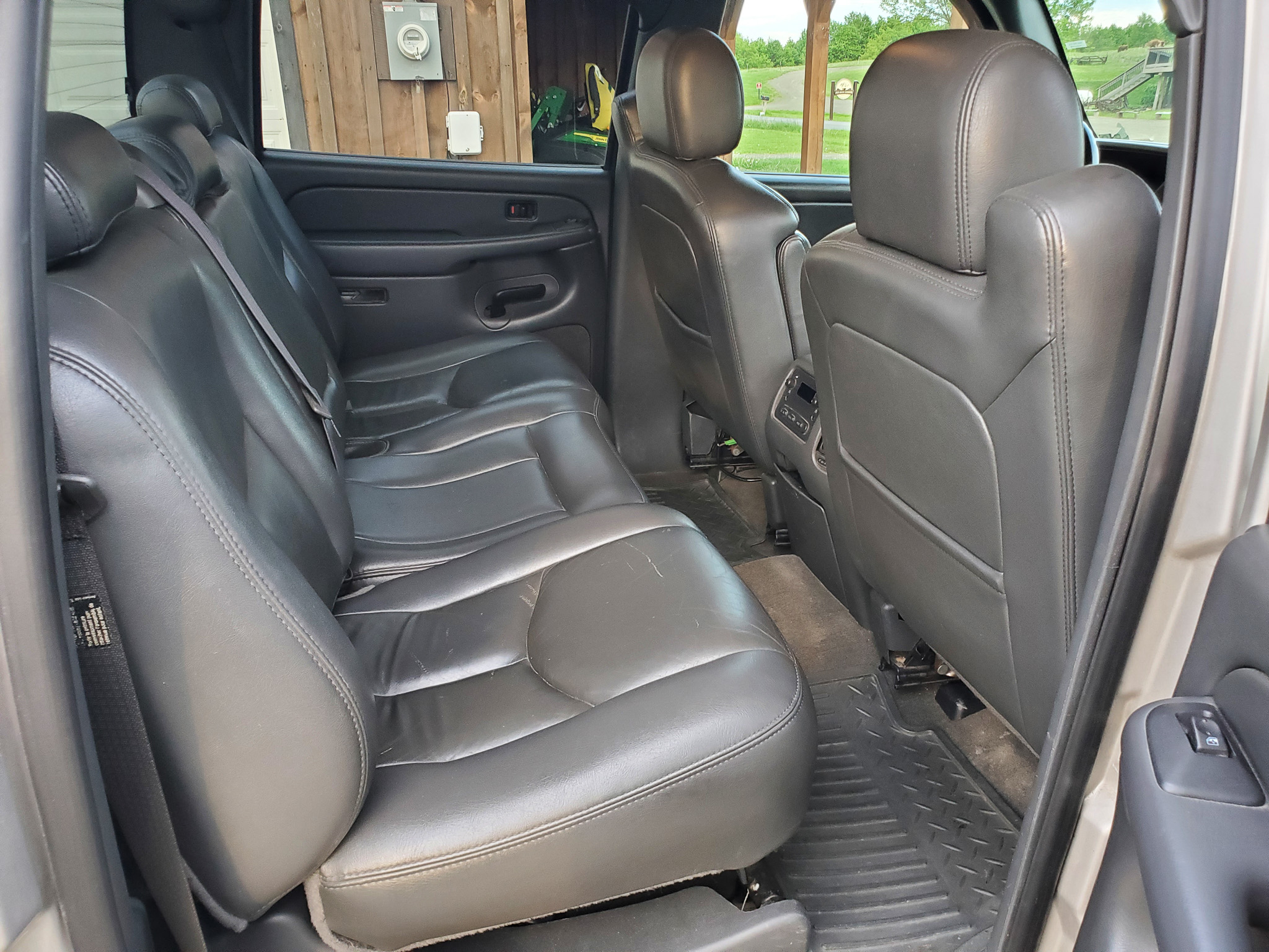 
								2005 GMC Sierra 2500HD 4×4 Crew Cab Long Bed full									
