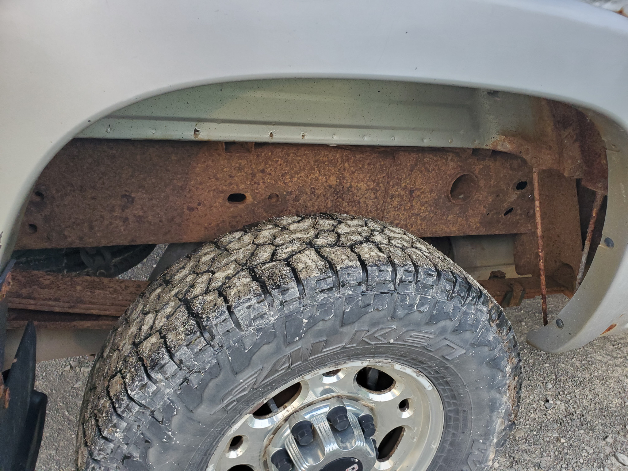 
								2005 GMC Sierra 2500HD 4×4 Crew Cab Long Bed full									