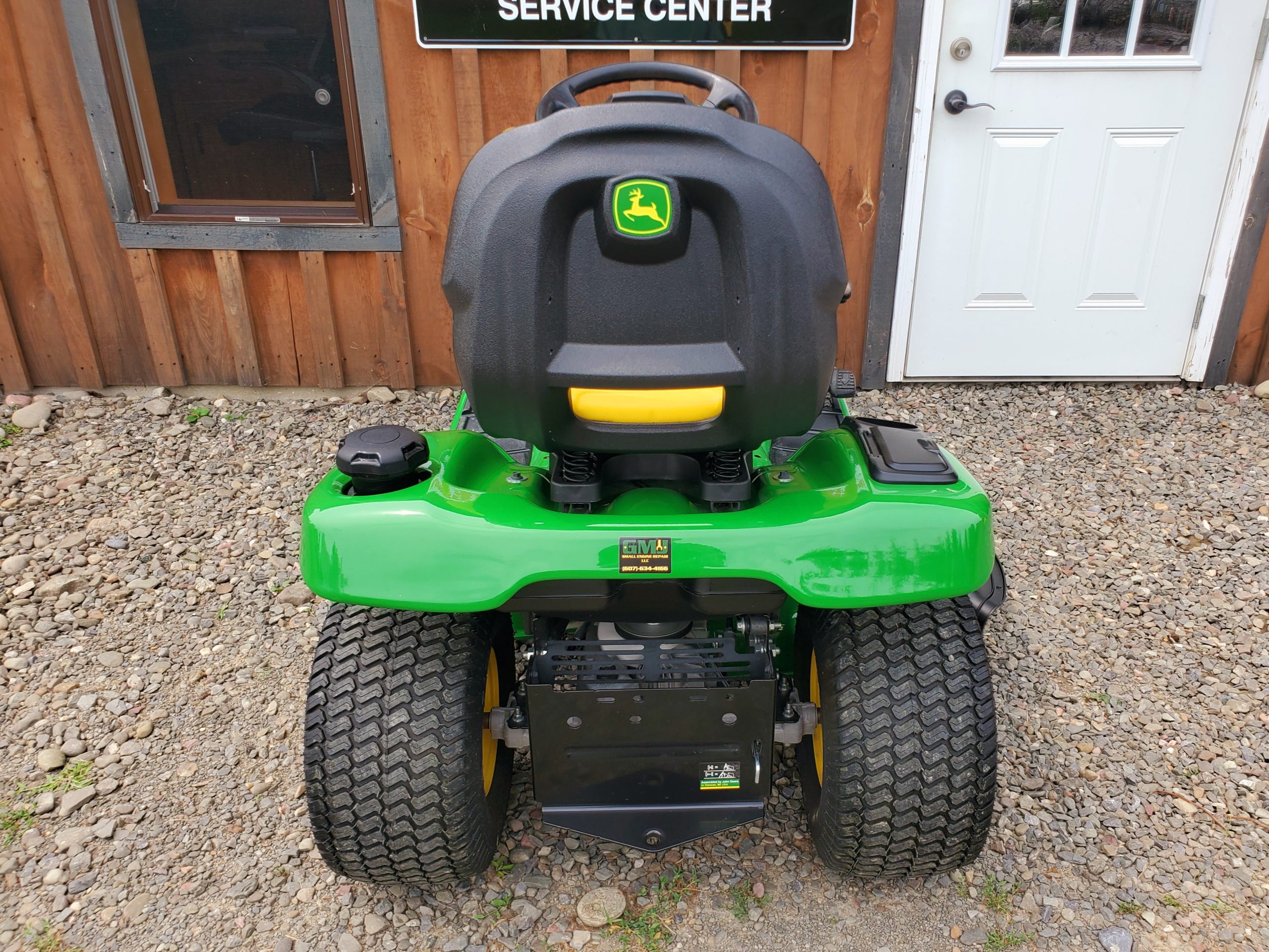 
								2025 John Deere X350 Riding Lawn Mower Tractor full									